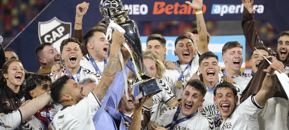 El HSI homenajea al último campeón de AFA: Platense